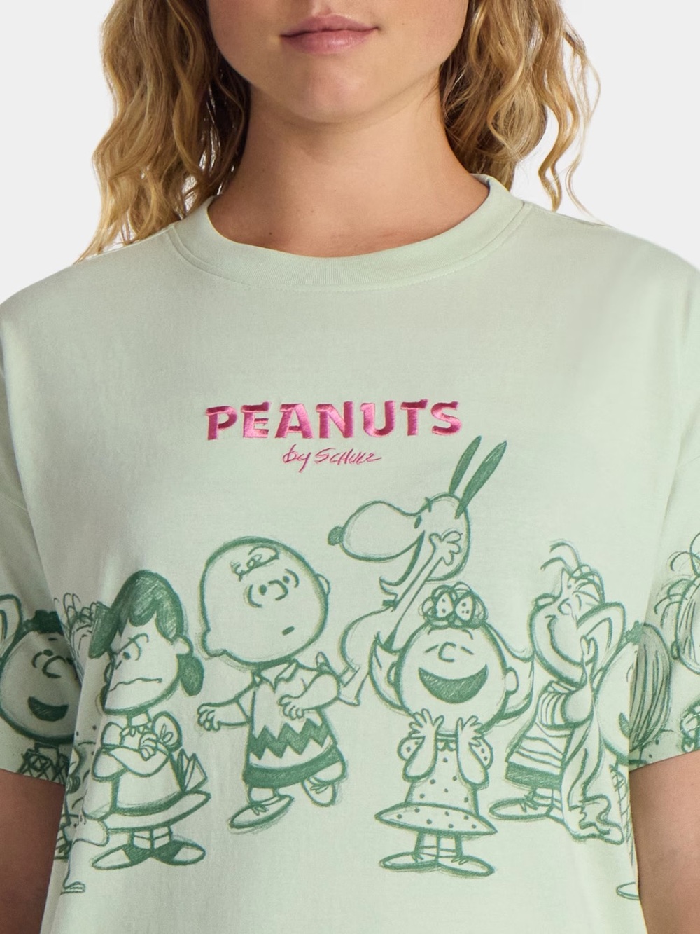 Peanuts Women's Charlie Brown and Friends Graphic - Picture 4 of 4